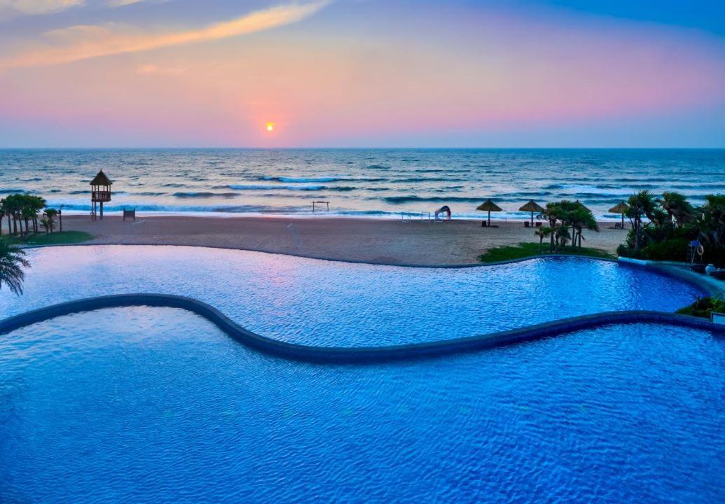 Dusit Thani Shuangyue Bay Resort Huizhou Huidong Zewnętrze zdjęcie